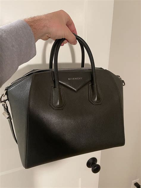 Givenchy Antigona Medium Bag Review + 13 Outfits WOULD I